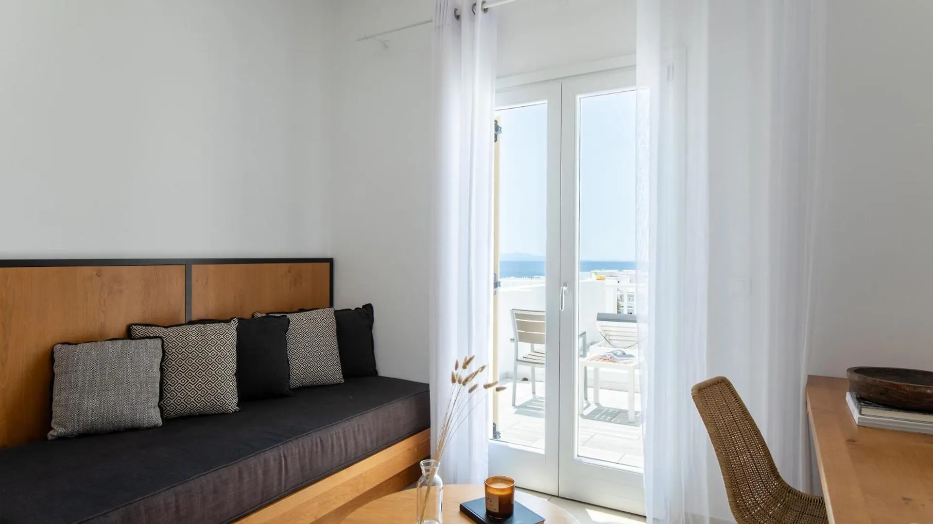 The George Hotel Mykonos Platys Gialos  4*, Platys Gialos (Mykonos) Greece